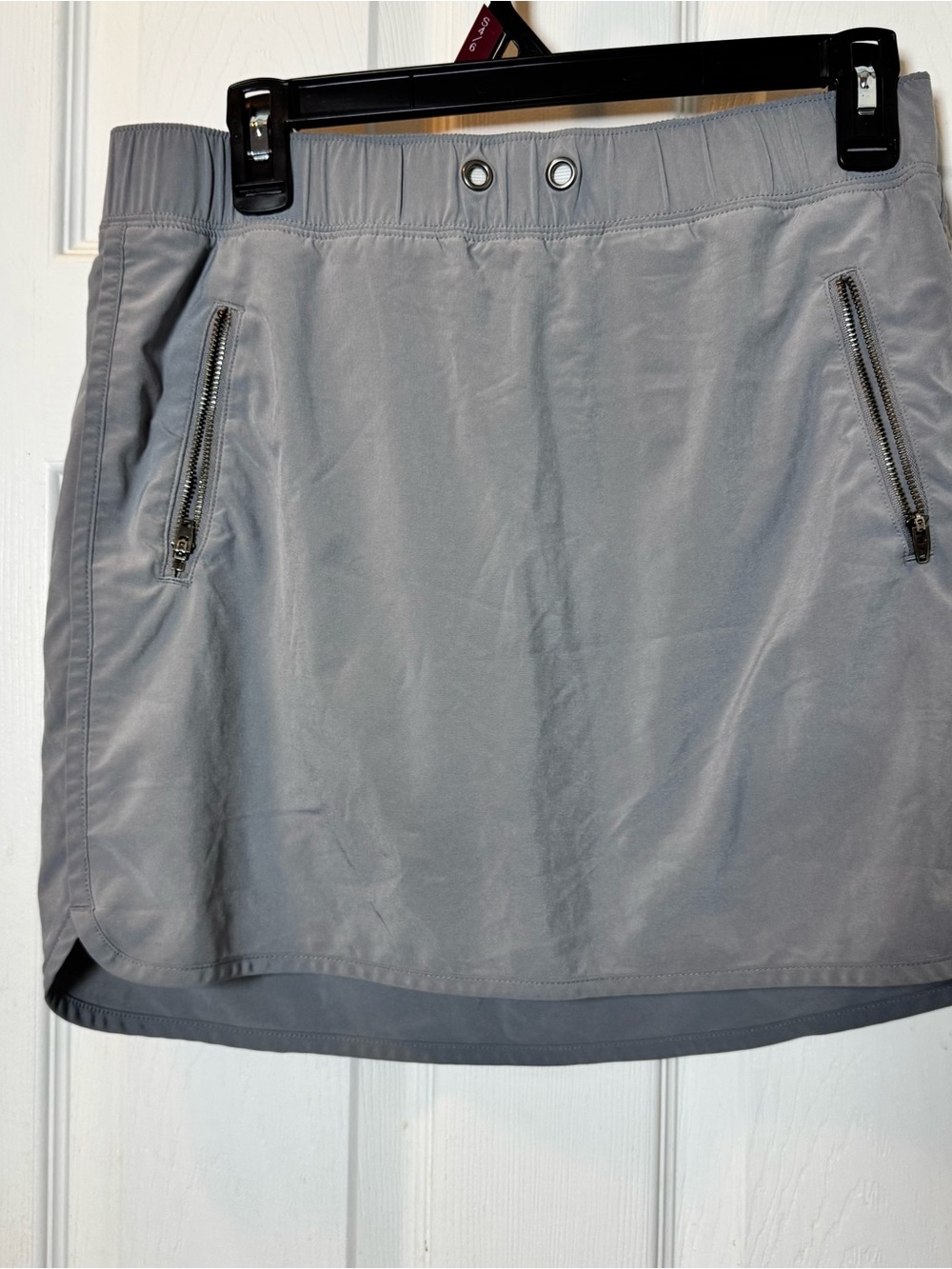 Athleta Light Gray Athletic Skort with Zip Pockets